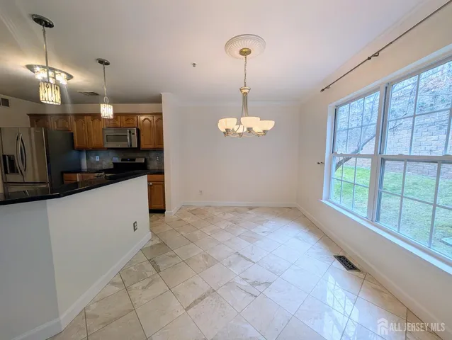 $535,000 | 3038 King Court, Green Brook, NJ 08812