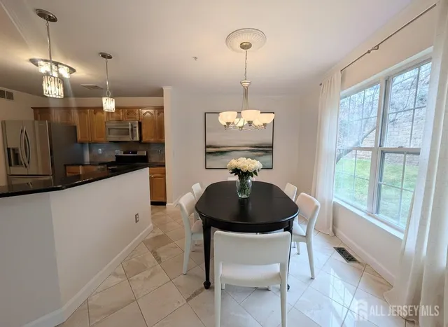 $535,000 | 3038 King Court, Green Brook, NJ 08812