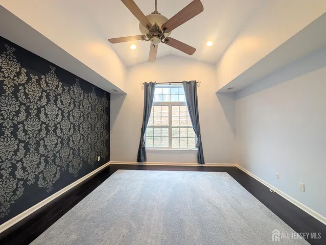 $535,000 | 3038 King Court, Green Brook, NJ 08812