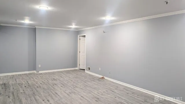 $535,000 | 3038 King Court, Green Brook, NJ 08812