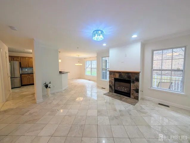 $535,000 | 3038 King Court, Green Brook, NJ 08812