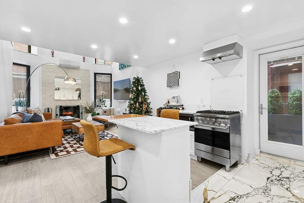 255 West 92nd Street, Unit 1B Manhattan, NY 10025 - Photo 6 of 12