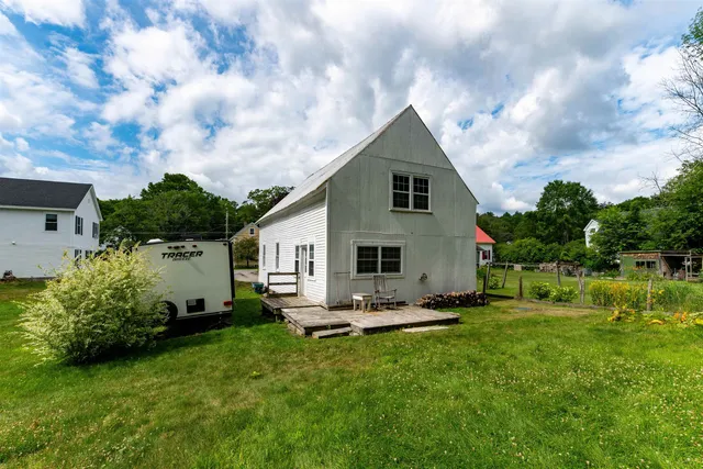 $439,900 | 43 Old Portland Road, Freedom, NH 03836