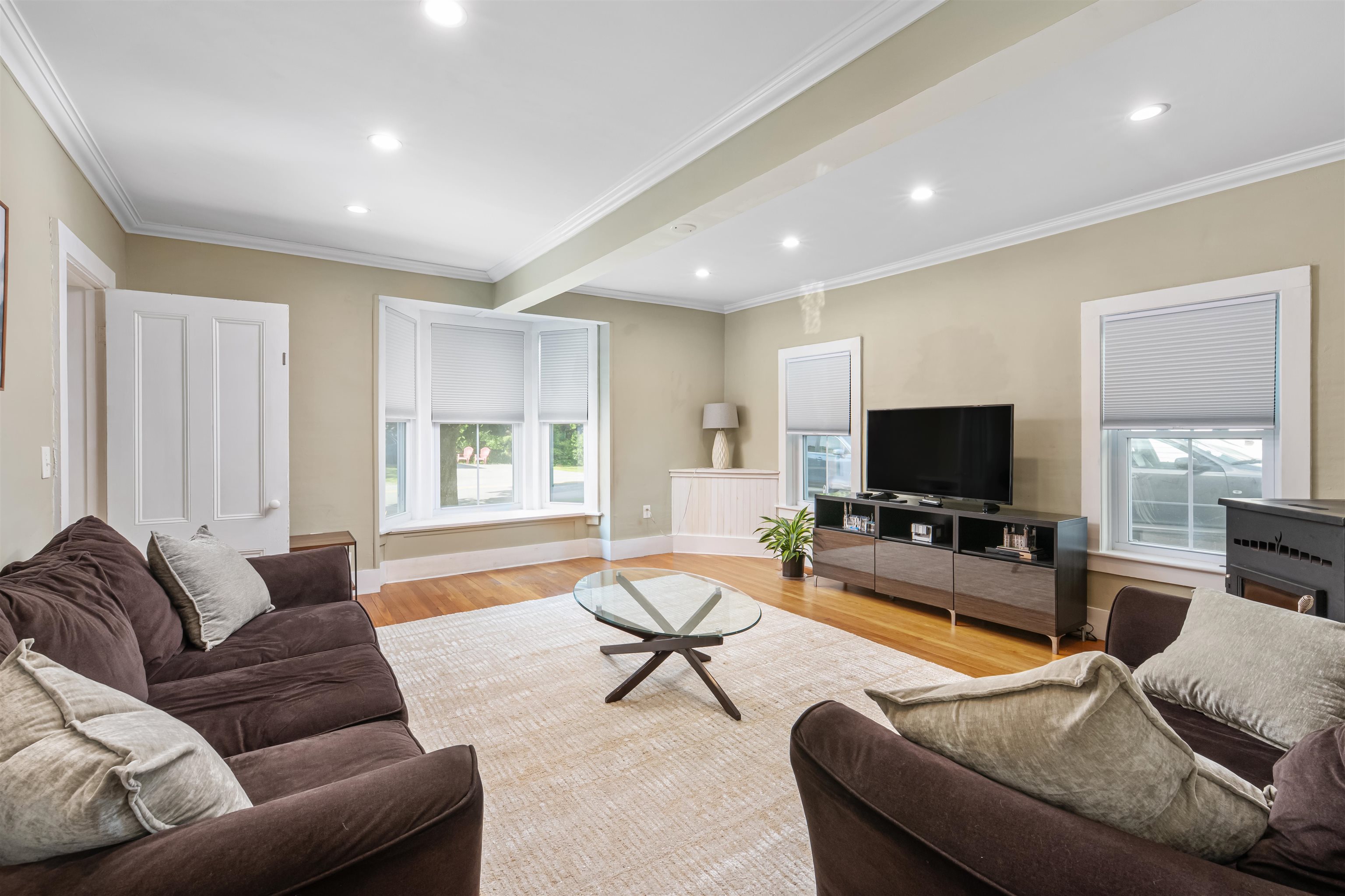 43 Old Portland Road Freedom, NH 03836 - Photo 3 of 26