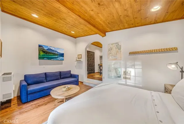 $939,000 | 764 Fern Road, Lake Arrowhead, CA 92385