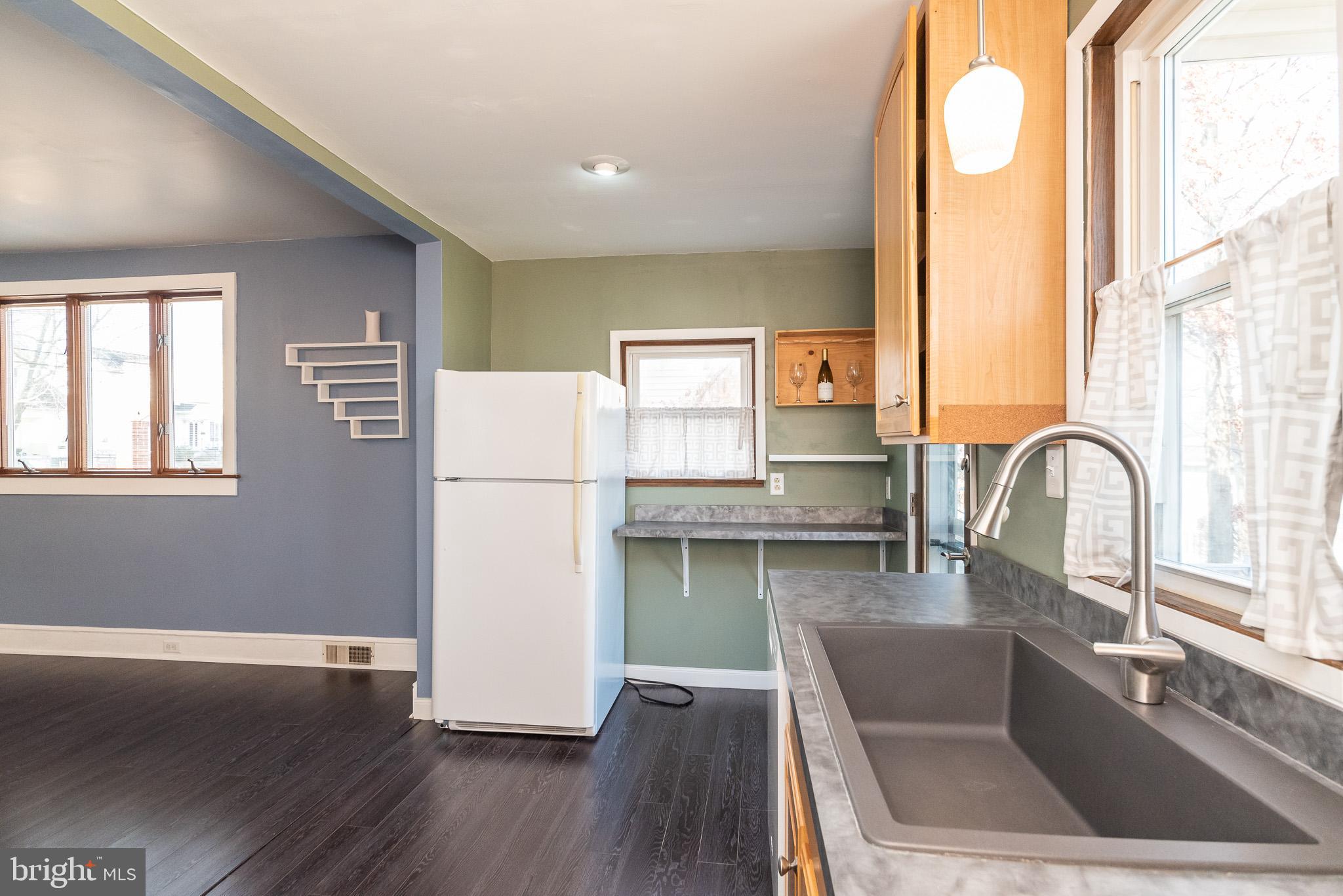 2904 Garnet Road Baltimore, MD 21234 - Photo 20 of 44 Kitchen