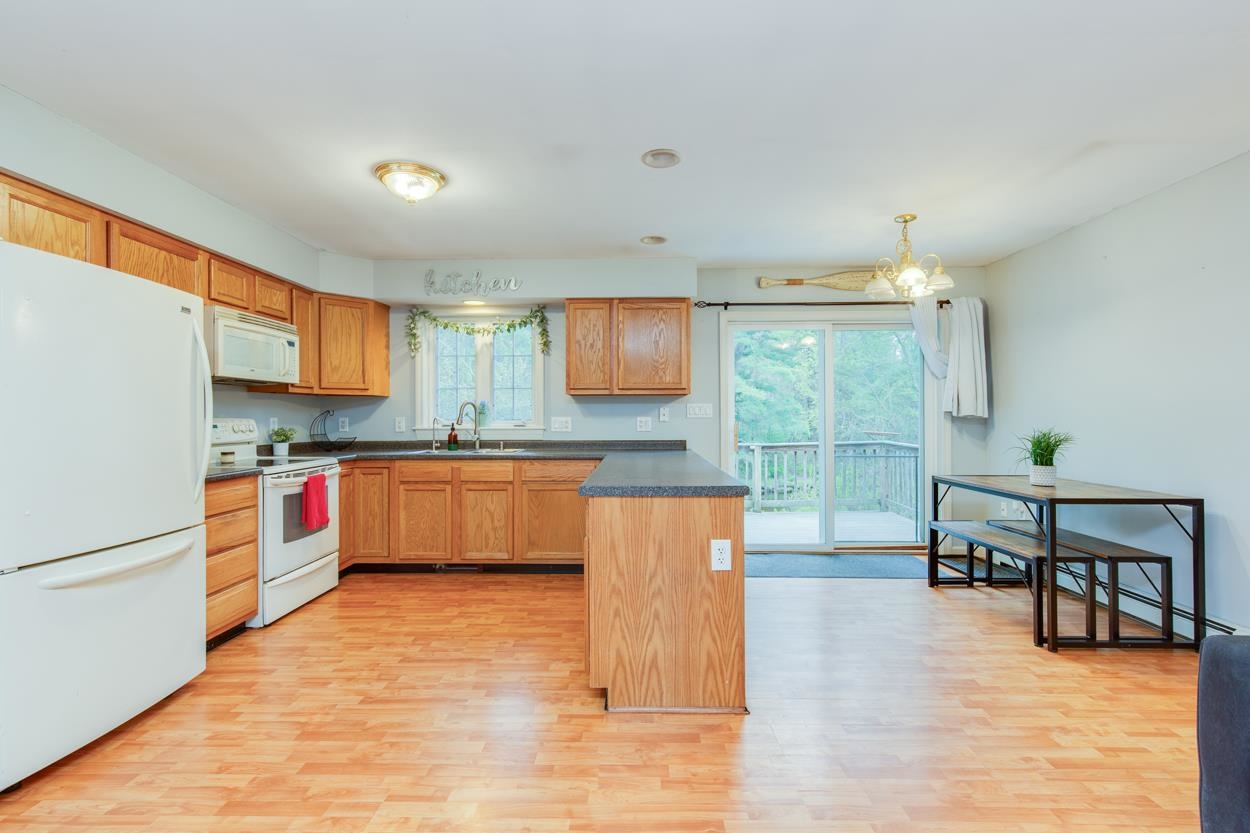 815 Bachelder Road Pembroke, NH 03275 - Photo 22 of 50