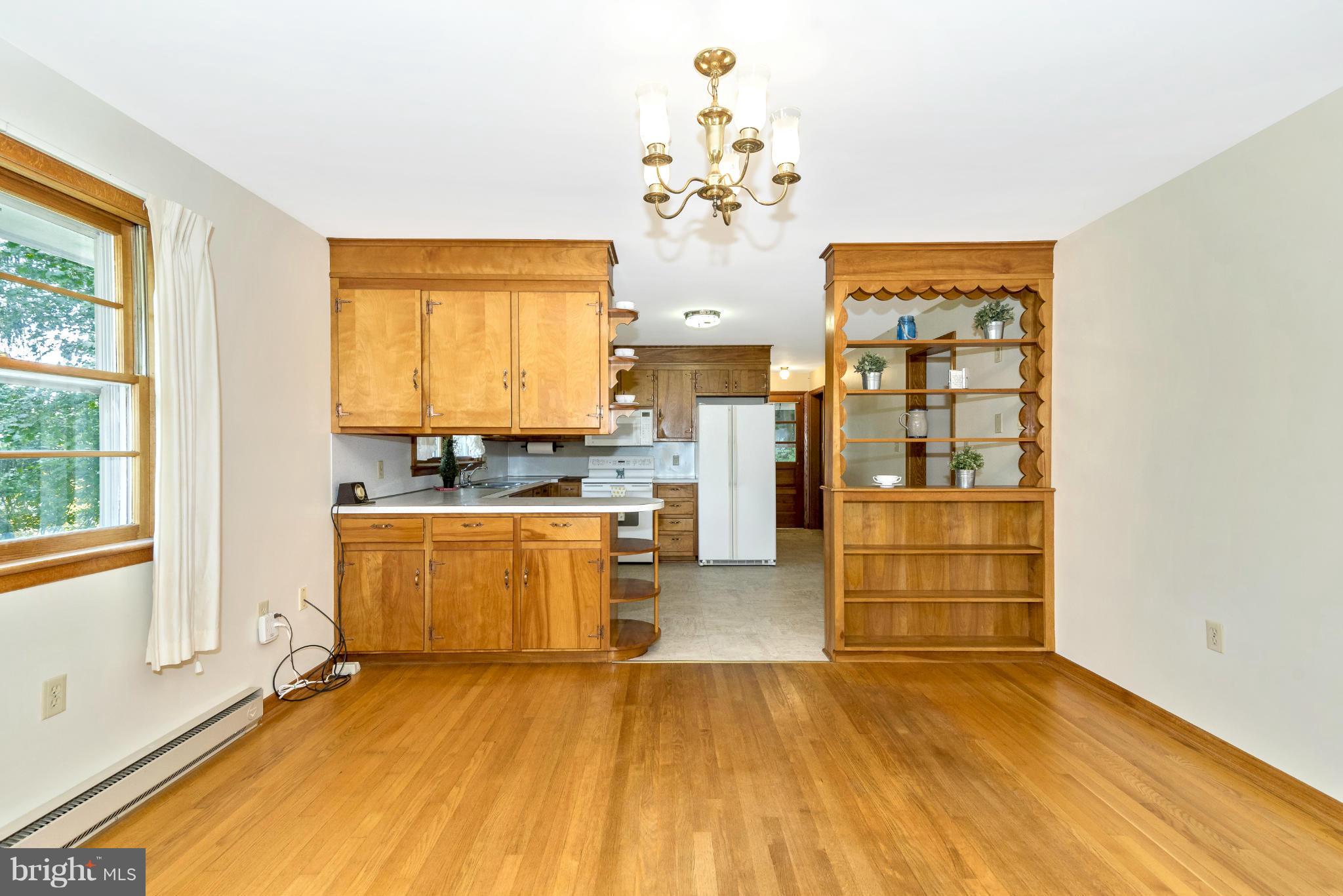 12838 Martin Road Smithsburg, MD 21783 - Photo 15 of 30 Dining Room
