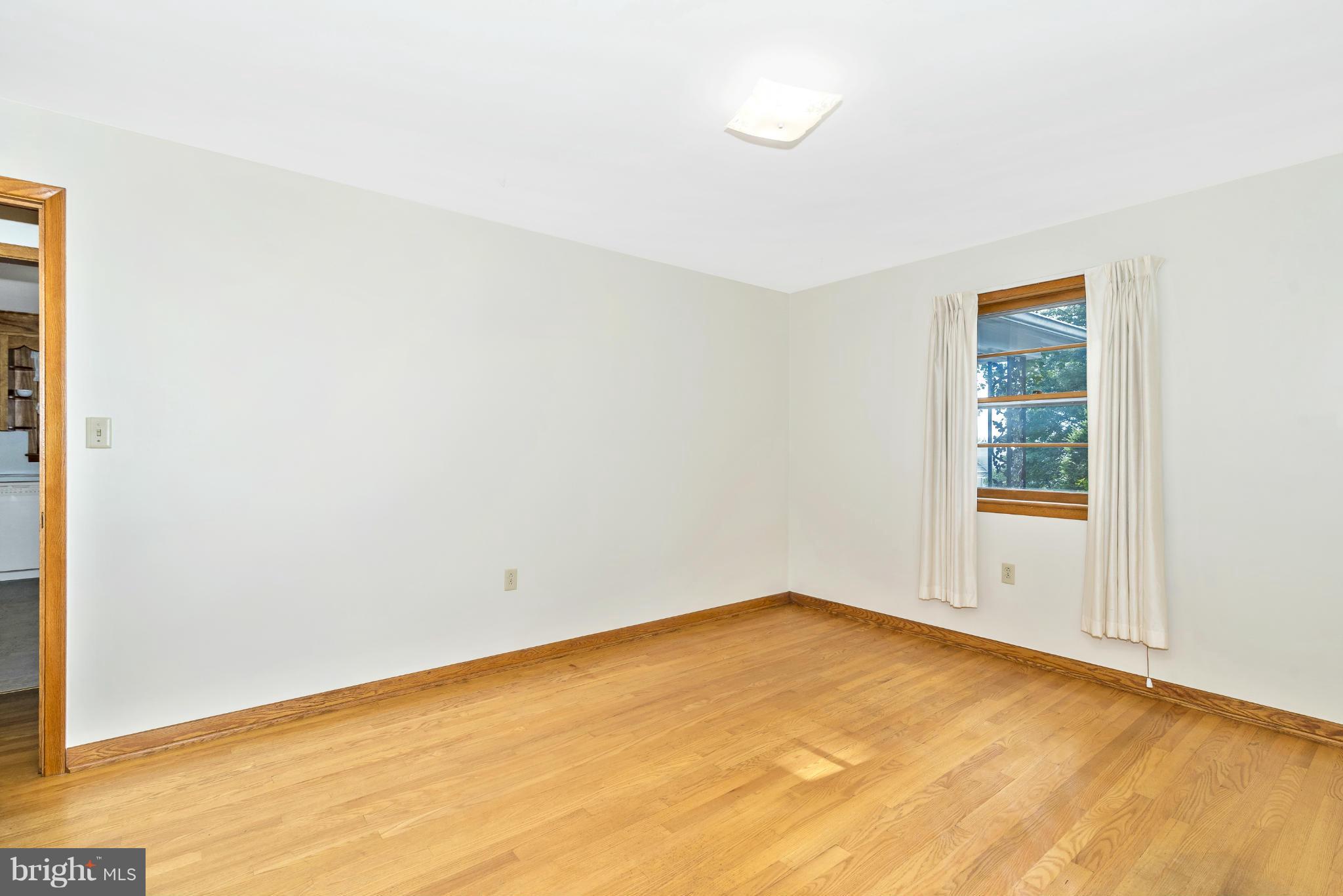 12838 Martin Road Smithsburg, MD 21783 - Photo 22 of 30 Bedroom