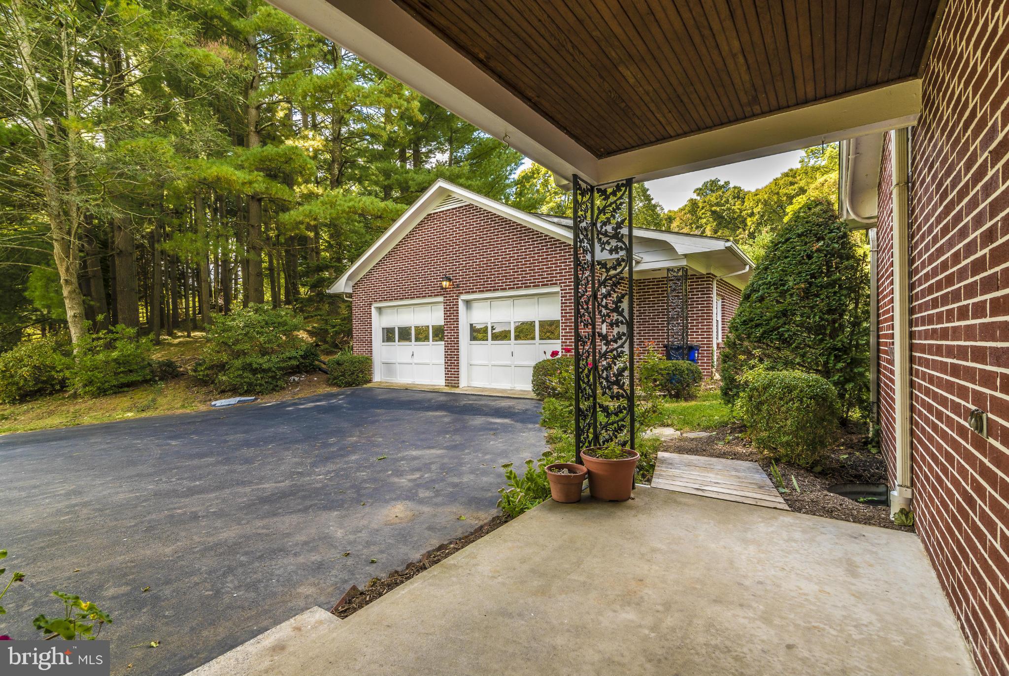 12838 Martin Road Smithsburg, MD 21783 - Photo 5 of 30 Exterior (General)