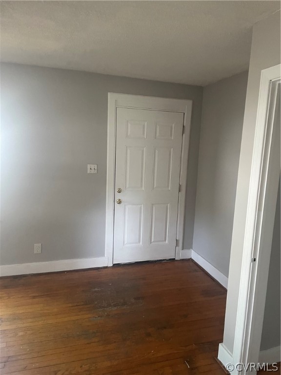 2400 Coxendale Road Chester, VA 23831 - Photo 3 of 5
