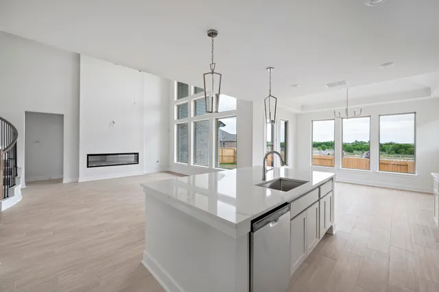 $624,450 | 129 Cloverton Crescent, Hutto, TX 78634