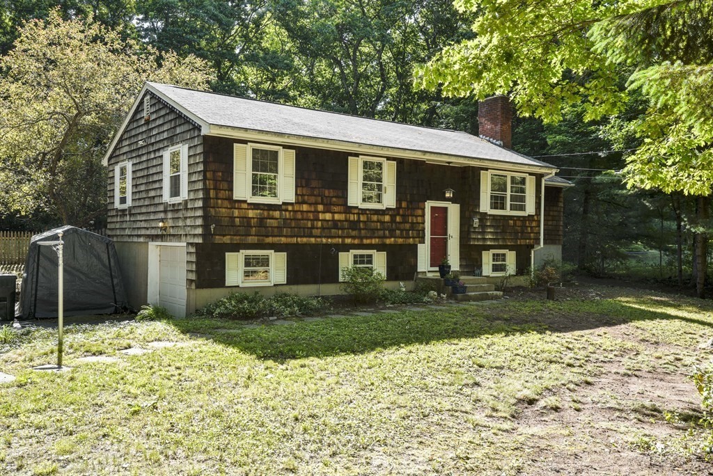 91 Shepard Road Sturbridge, MA 01566 - Photo 1 of 42 Gallery Image 1