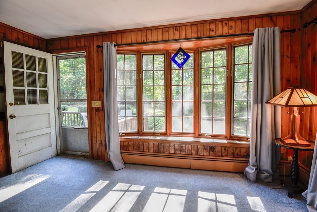 91 Shepard Road Sturbridge, MA 01566 - Photo 12 of 42 Gallery Image 12