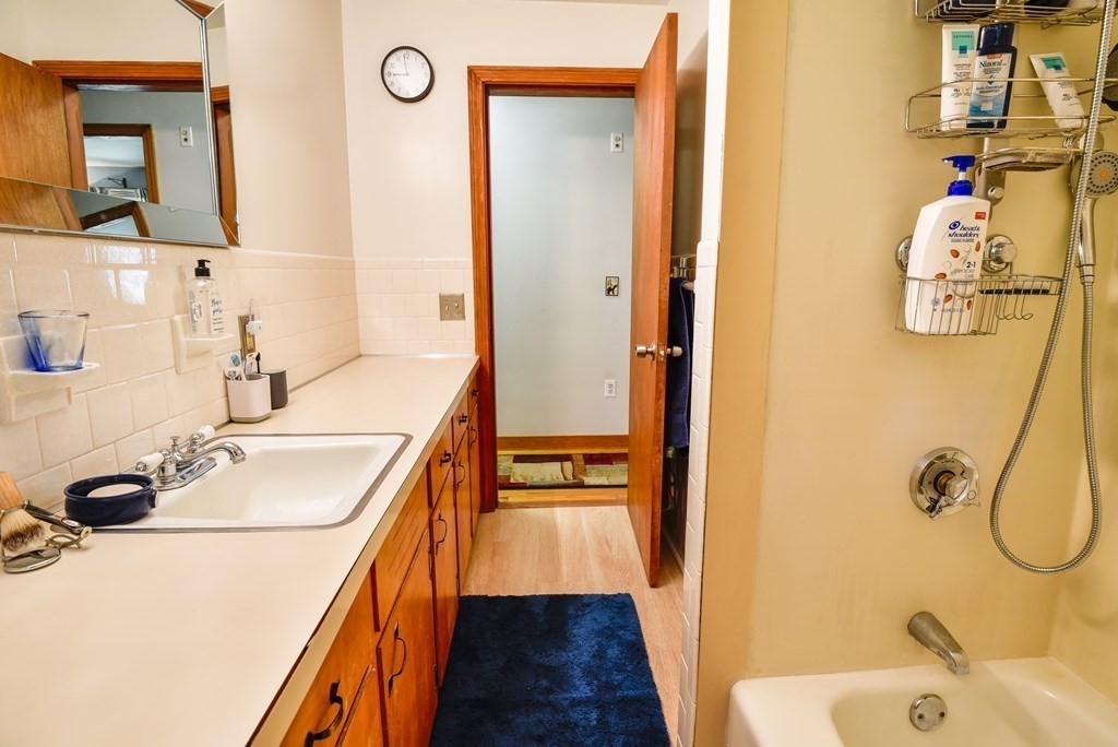 91 Shepard Road Sturbridge, MA 01566 - Photo 14 of 42 Gallery Image 14