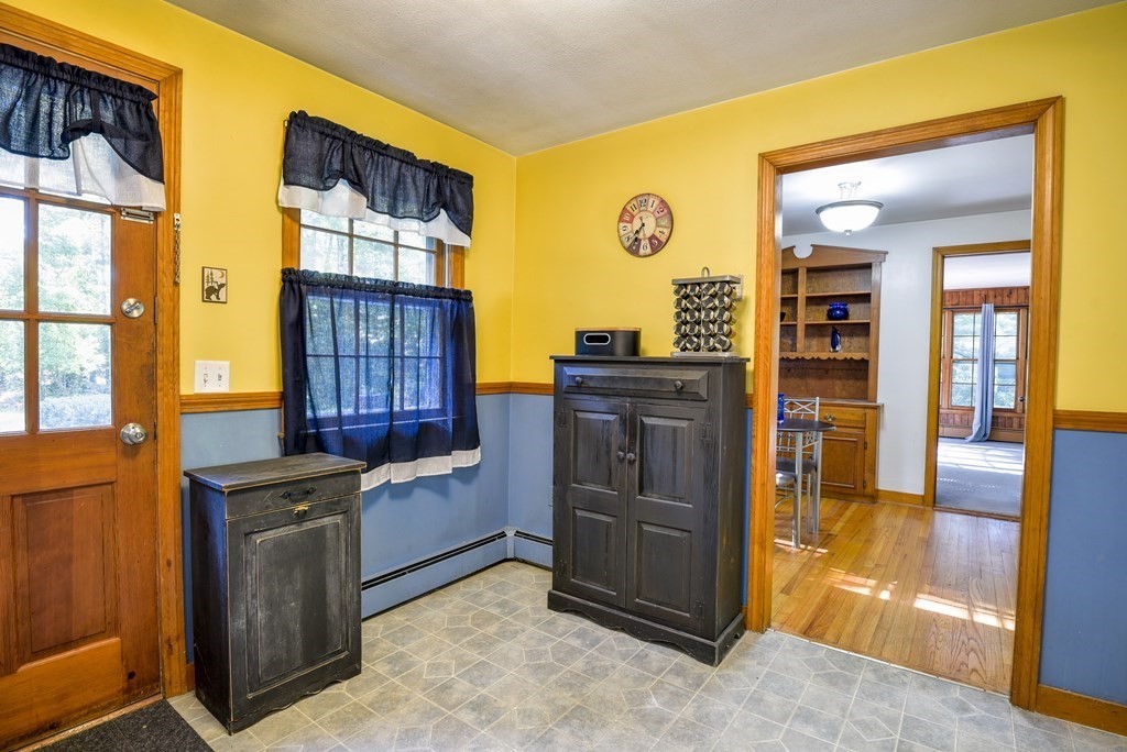 91 Shepard Road Sturbridge, MA 01566 - Photo 9 of 42 Gallery Image 9