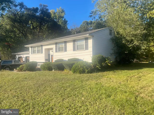 $315,000 | 185 Ward Lane, Williamstown, NJ 08094