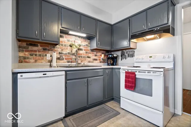 $270,000 | 4325 Aspen Drive, Brownsburg, IN 46112