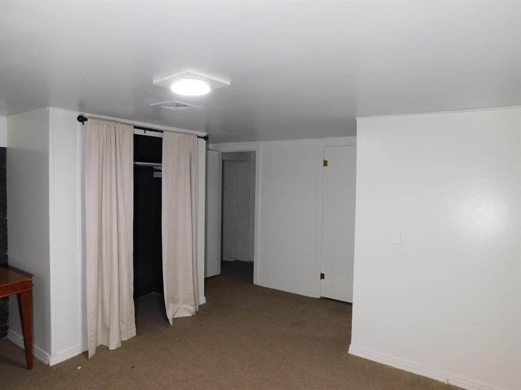 300 South Main Street Springhill, LA 71075 - Photo 29 of 35 a view of hallway