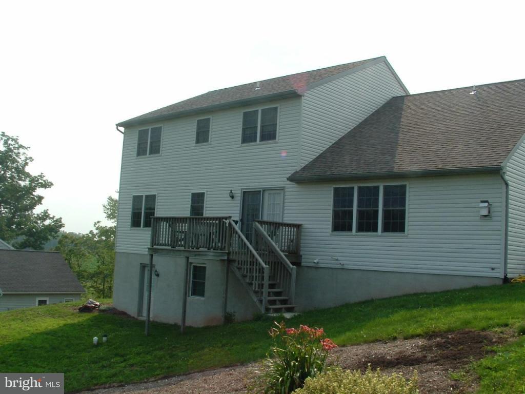 834 West Ridge Road, Unit 109 Elizabethtown, PA 17022 - Photo 2 of 2
