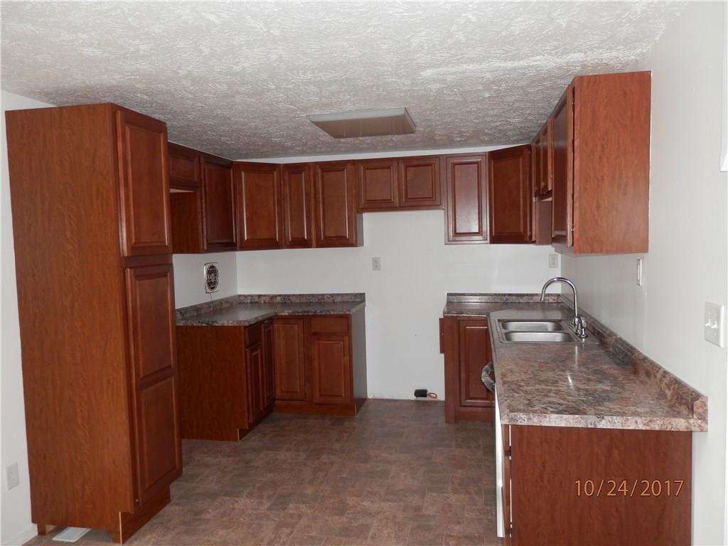413 Donnell Road Lower Burrell, PA 15068 - Photo 8 of 19 Kitchen Area