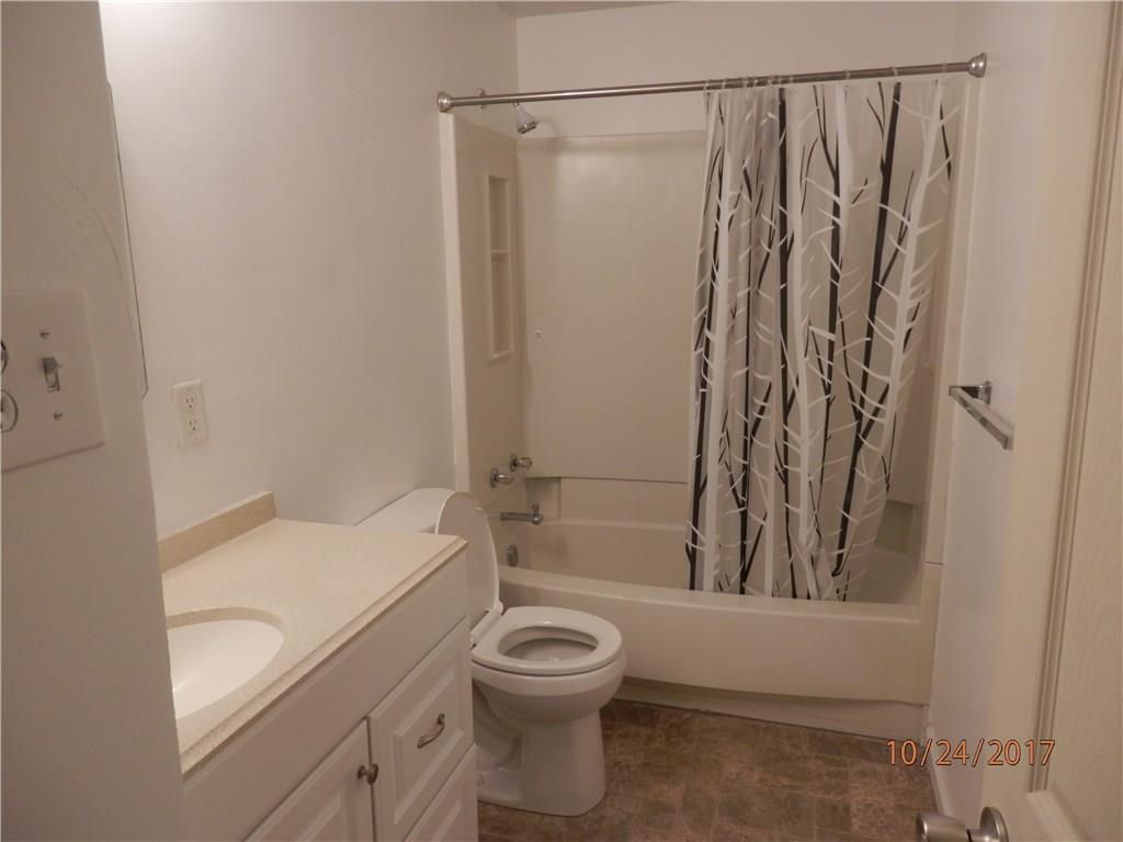 413 Donnell Road Lower Burrell, PA 15068 - Photo 10 of 19 Full Bathroom Main Level