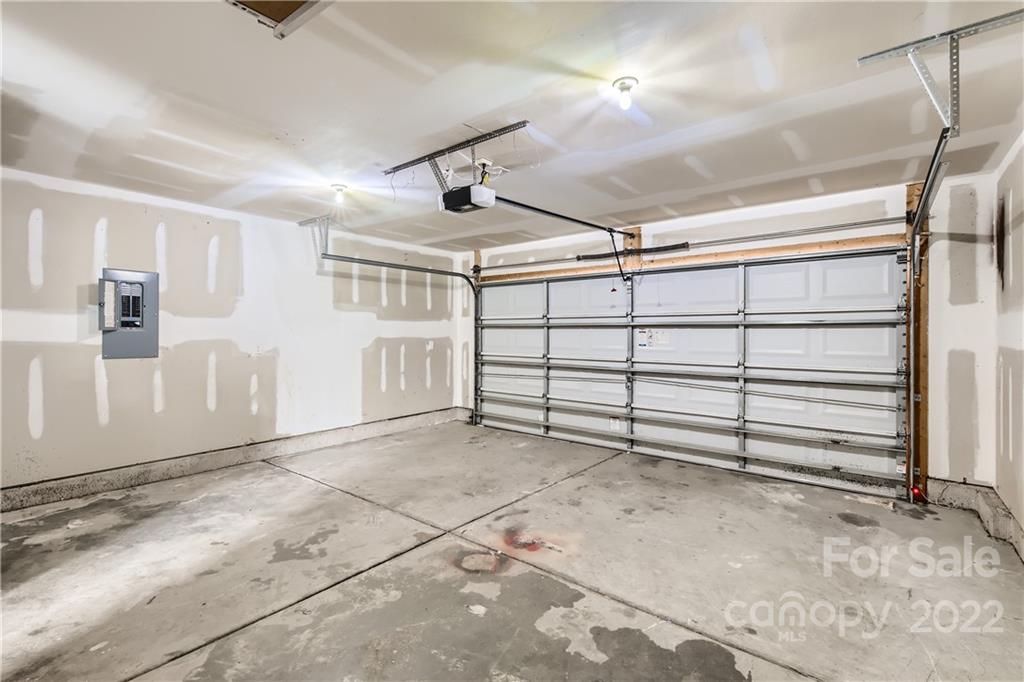7005 Copper Ridge Court Gastonia, NC 28056 - Photo 28 of 33 a view of a garage
