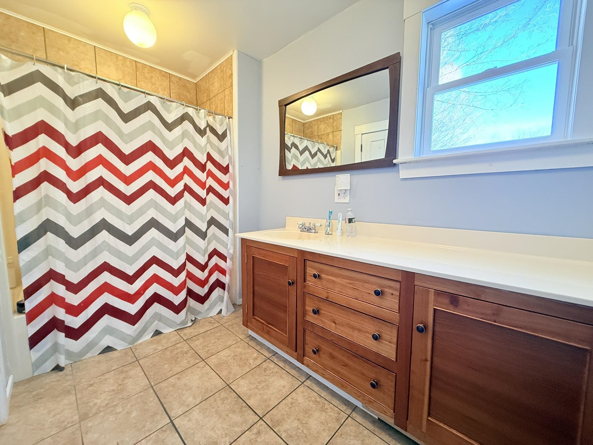 31 Myrtle Street Springfield, VT 05156 - Photo 7 of 23