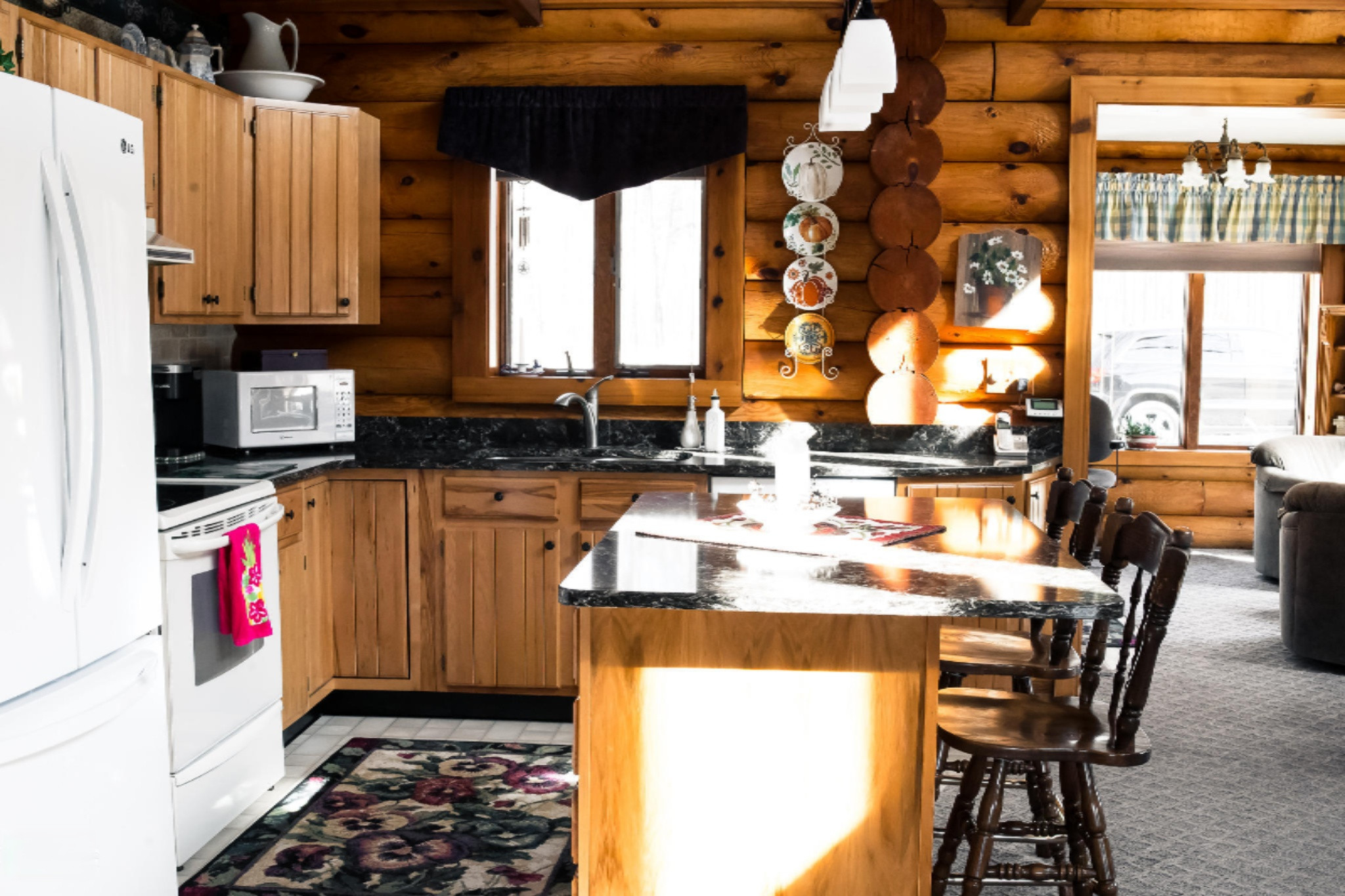 2198 East 24 Road Cadillac, MI 49601 - Photo 9 of 32 Kitchen2