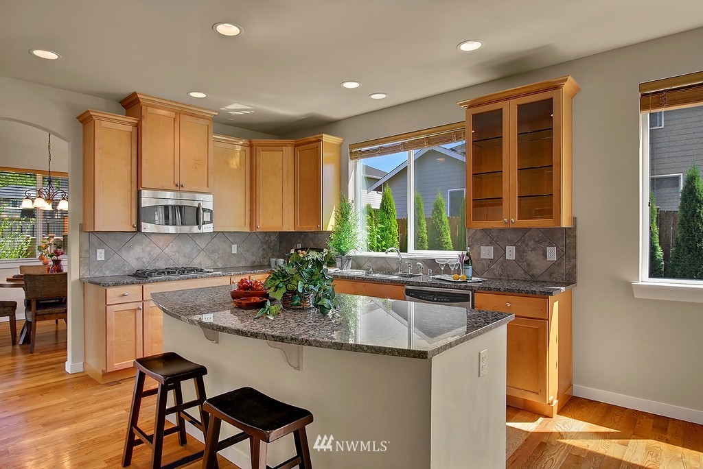 3530 222nd Place Southeast Bothell, WA 98021 - Photo 5 of 17