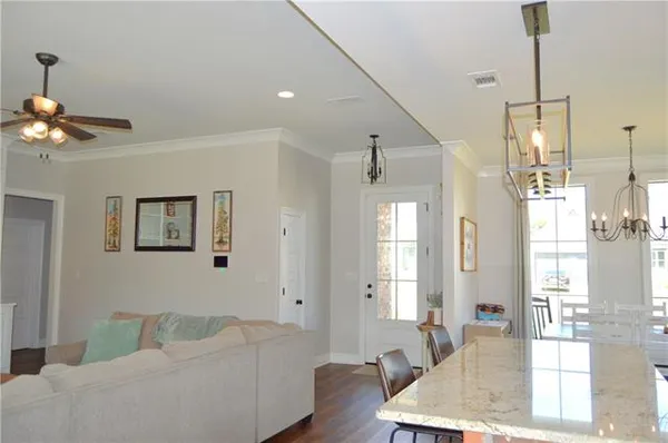 $369,900 | 517 Feliciana Drive, Pineville, LA 71360