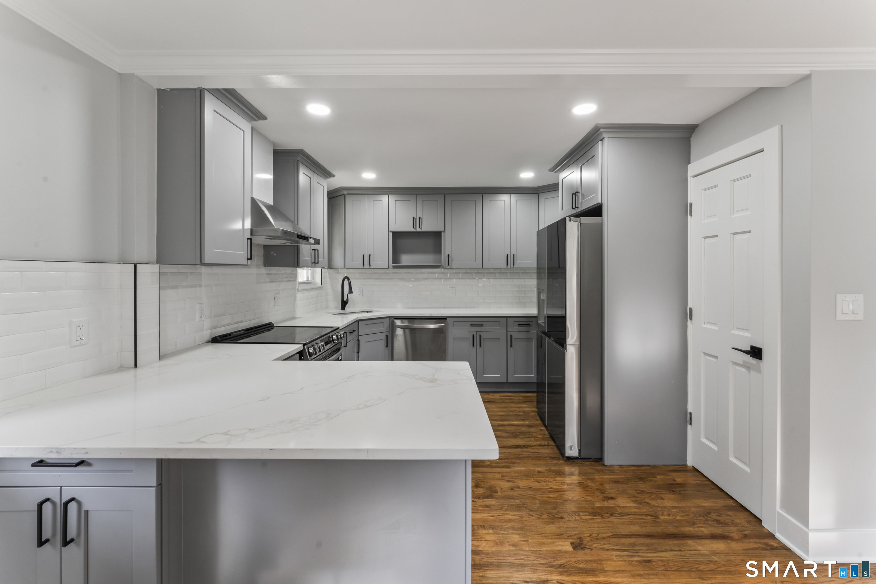 28 Walnut Hill Road Bethel, CT 06801 - Photo 8 of 36
