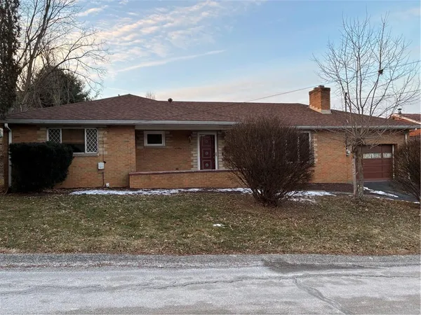 $1,900 | 628 Marple Avenue, Canonsburg, PA 15317