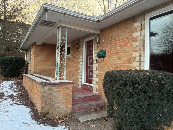 $1,800 | 628 Marple Avenue, Canonsburg, PA 15317