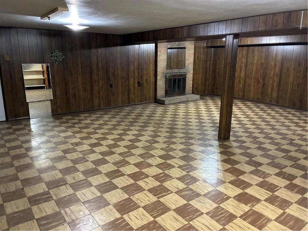 628 Marple Avenue Canonsburg, PA 15317 - Photo 23 of 30 Huge basement with full bathroom