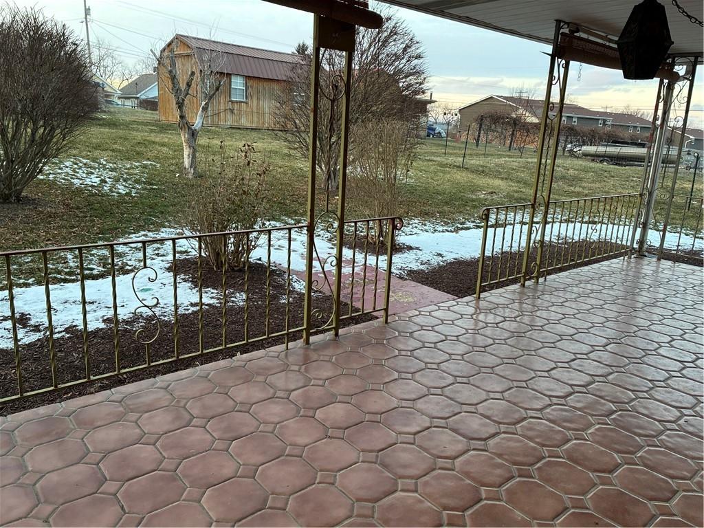 628 Marple Avenue Canonsburg, PA 15317 - Photo 28 of 30 Back patio