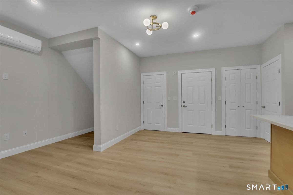 1347 New Haven Road, Unit 2 Naugatuck, CT 06770 - Photo 5 of 10 Gallery Image 5