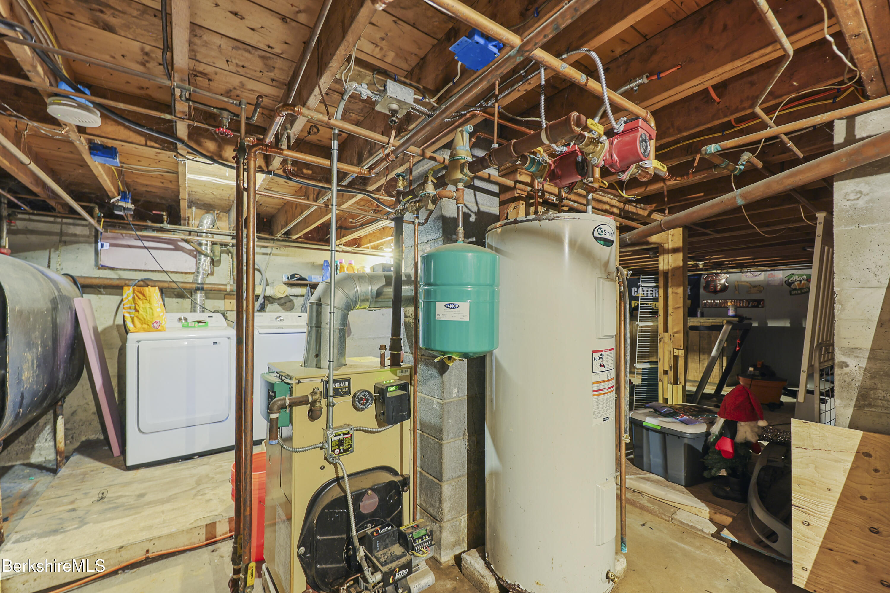 1020 Sandmill Road Cheshire, MA 01225 - Photo 28 of 42 Lower Level