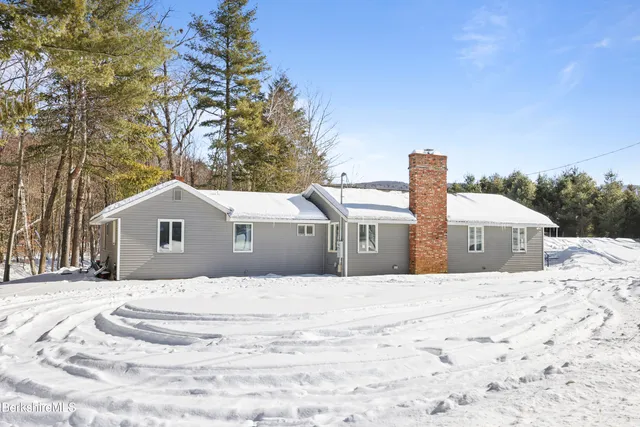 $335,900 | 1020 Sandmill Road, Cheshire, MA 01225