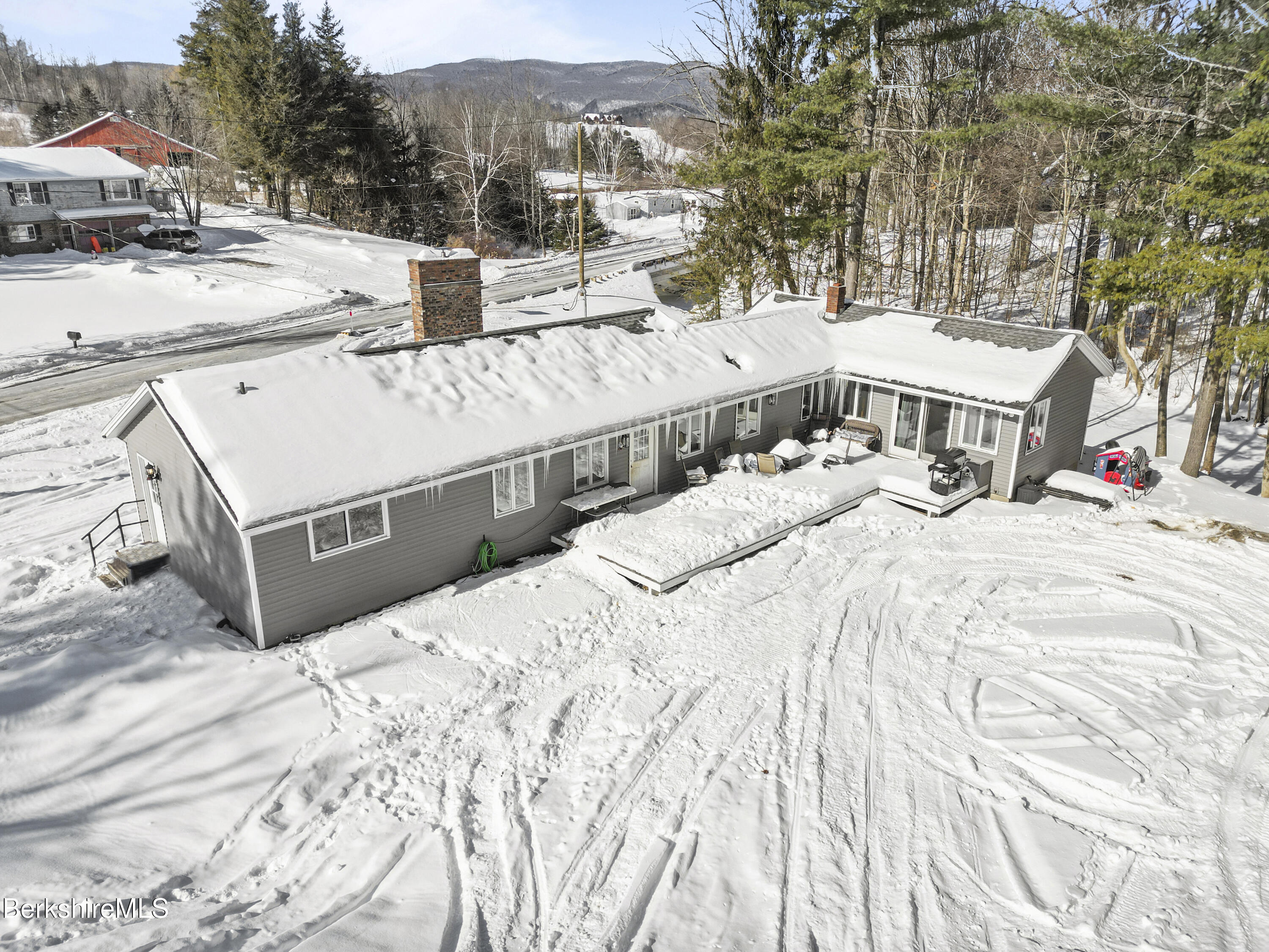 1020 Sandmill Road Cheshire, MA 01225 - Photo 4 of 42 Aerial View