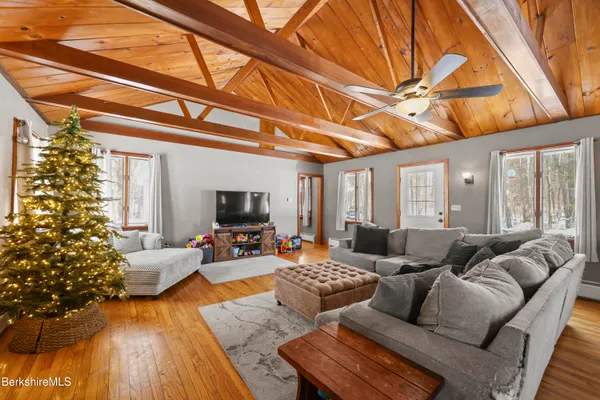 $335,900 | 1020 Sandmill Road, Cheshire, MA 01225