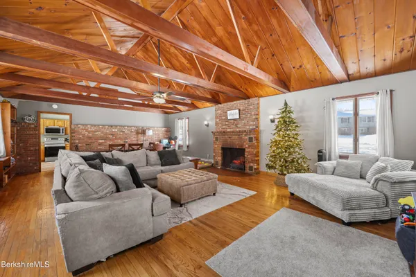 $335,900 | 1020 Sandmill Road, Cheshire, MA 01225