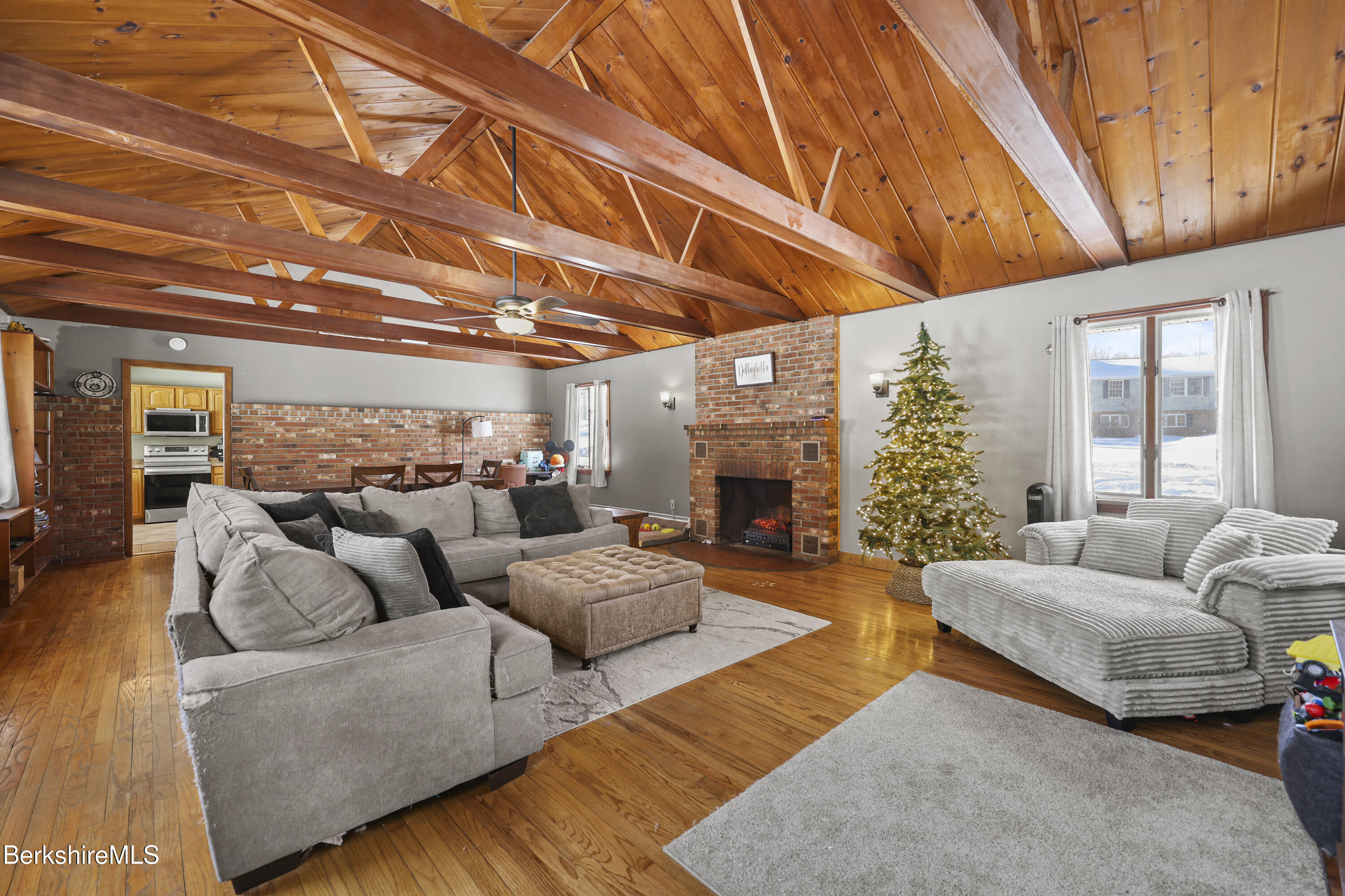 1020 Sandmill Road Cheshire, MA 01225 - Photo 9 of 42 Living Room