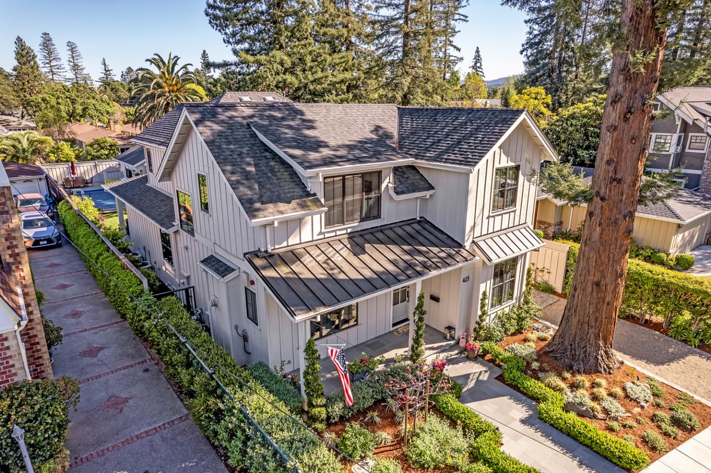 423 Arlington Road Redwood City, CA 94062 - Photo 2 of 38