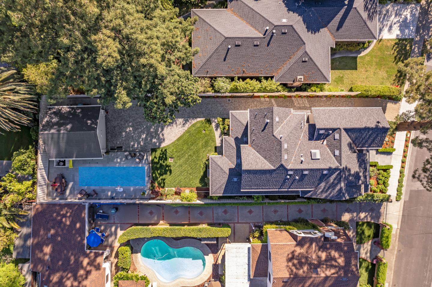 423 Arlington Road Redwood City, CA 94062 - Photo 3 of 38