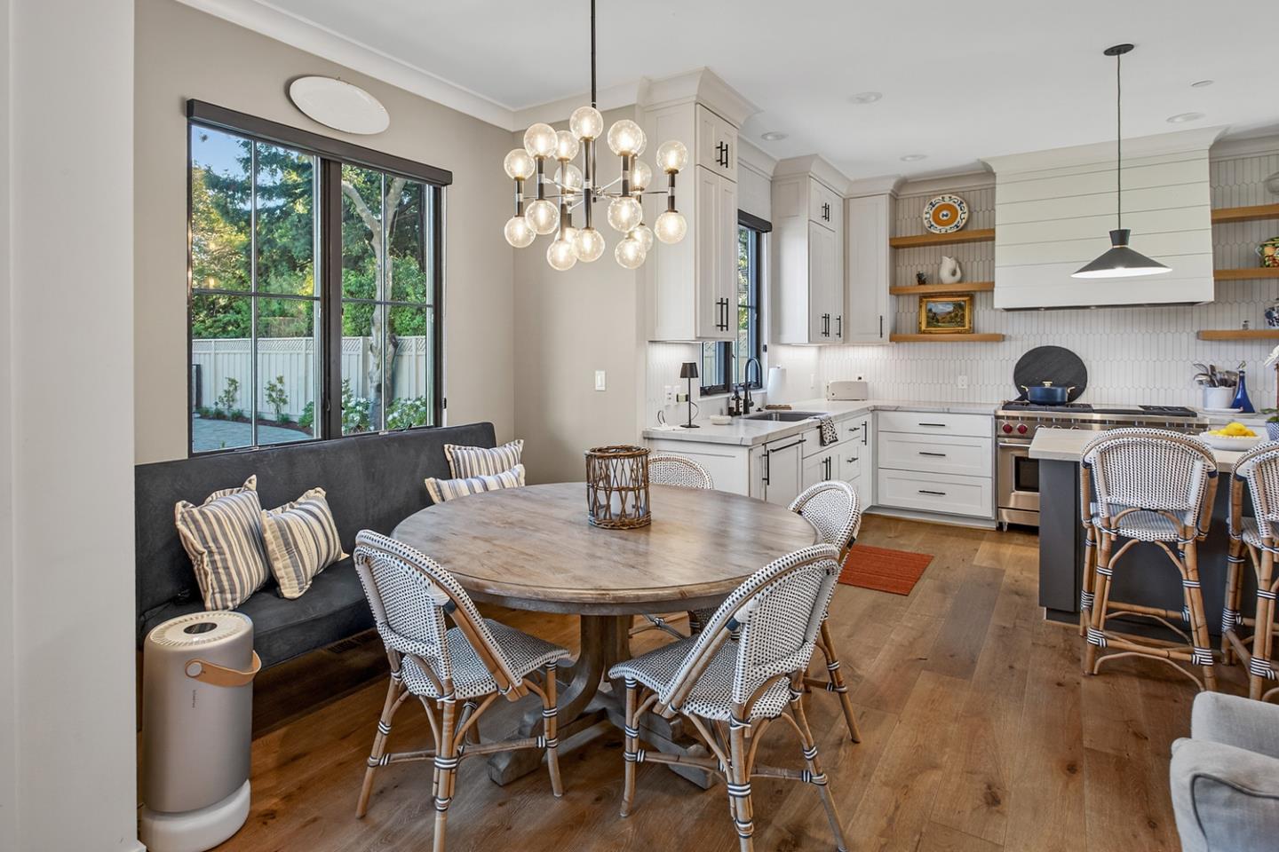 423 Arlington Road Redwood City, CA 94062 - Photo 10 of 38