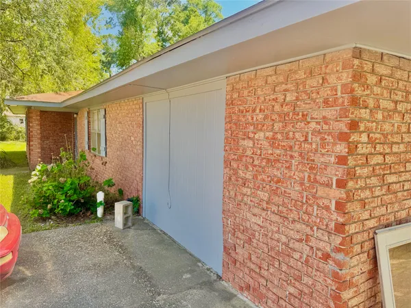 $211,000 | 303 Charles Street, Cleveland, TX 77327