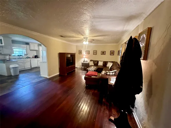 $211,000 | 303 Charles Street, Cleveland, TX 77327