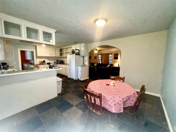 $211,000 | 303 Charles Street, Cleveland, TX 77327