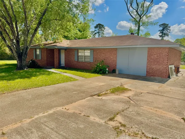 $211,000 | 303 Charles Street, Cleveland, TX 77327